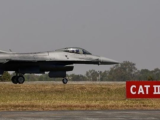 "FT": USA nie wyślą na Ukrainę F-16, ale być może zgodzą się na ich przekazanie przez inne państwa