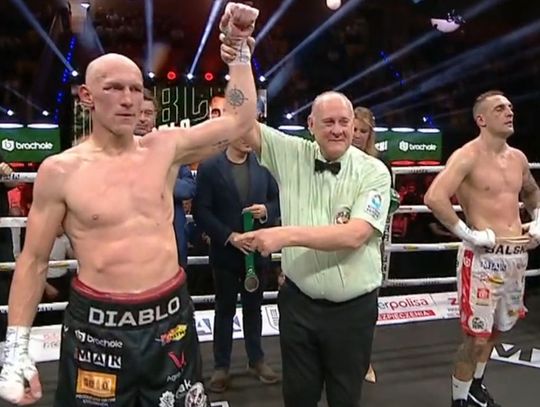 Gala boksu w Kaliszu - Włodarczyk pokonał Balskiego w walce o pas federacji WBC