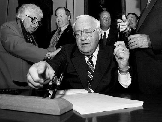 George Ryan, były gubernator Illinois, zmarł w wieku 91 lat