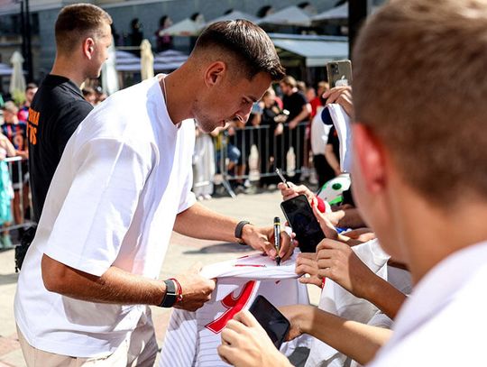 Gorące lato transferowe z udziałem wielu piłkarzy reprezentacji Polski