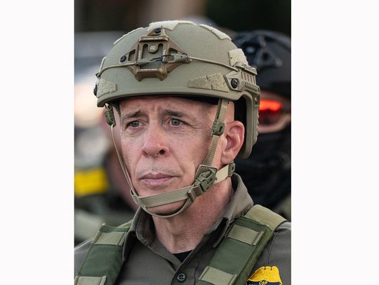 Gregory Bovino, dowodzący operacją antyimigracyjną, znów widziany w Chicago Gregory Bovino, dowodzący operacją antyimigracyjną, znów widziany w Chicago