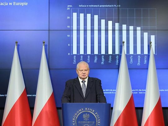 Grupa posłów koalicji rządzącej złożyła wstępny wniosek o postawienie prezesa NBP przed Trybunałem Stanu