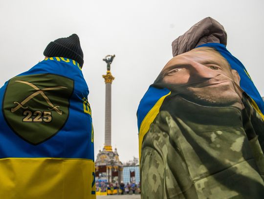 „Guardian”: Ukraińcy spotykają się z rosnącą niechęcią ze strony Polaków