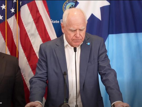 Gubernator Minnesoty żąda informacji o dzieciach zatrzymanych przez służby imigracyjne