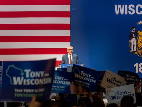 Gubernator Wisconsin Tony Evers nie będzie ubiegać się o trzecią kadencję