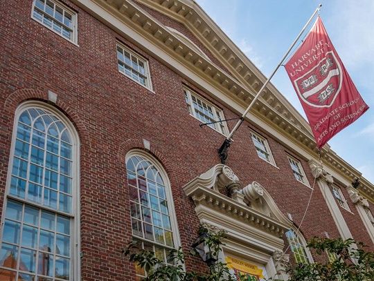 Harvard pozwał administrację Trumpa za zakaz przyjmowania zagranicznych studentów