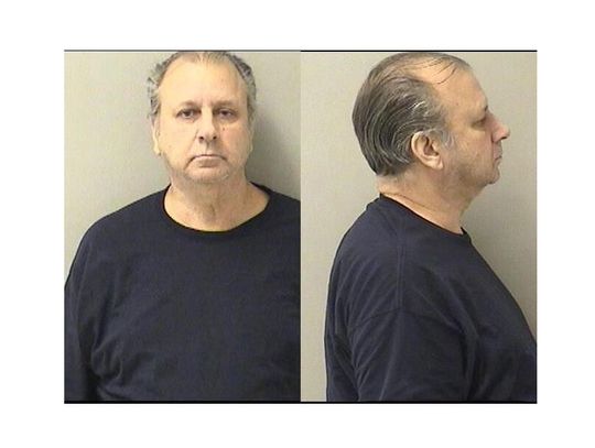 Hazardowe imperium i włamanie: Casey Szaflarski oskarżony