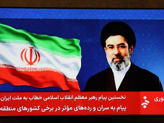 Hegseth: Chamenei jest ranny i prawdopodobnie oszpecony