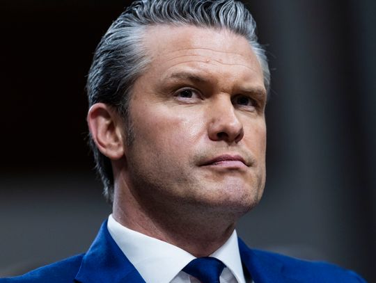 Hegseth: zawieszenie broni w wojnie z Iranem pozostaje w mocy
