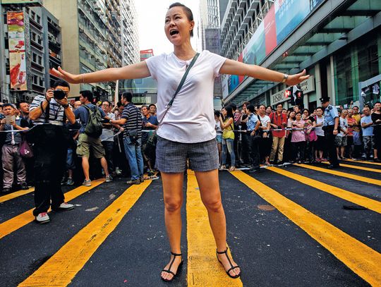 Hongkong. Protesty trwają, ale studenci unikają konfrontacji (ZOBACZ ZDJĘCIA)