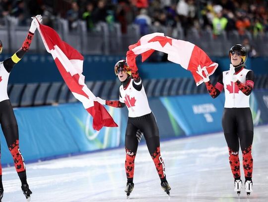 Igrzyska 2026: łyżwiarstwo szybkie - zwycięstwo Kanadyjek w wyścigu drużynowym