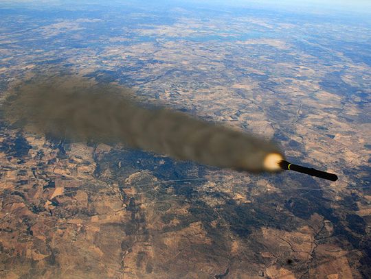 Iran rozpoczął operację wymierzoną w bazy USA w Katarze i Iraku
