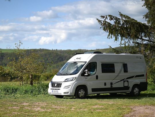 Jak kampery z Holandii zmieniają sposób podróżowania i styl życia Polaków