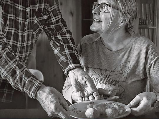 Języki miłości – co mówi nauka o sposobach okazywania bliskości?