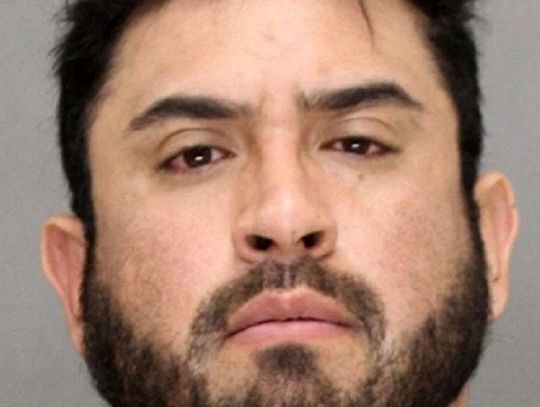 Kierowca z przedmieść Chicago zatrzymany po wypadku autokaru w Wisconsin