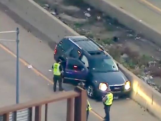 Kierowca zginął na Dan Ryan, gdy coś wybiło szybę w aucie (WIDEO)