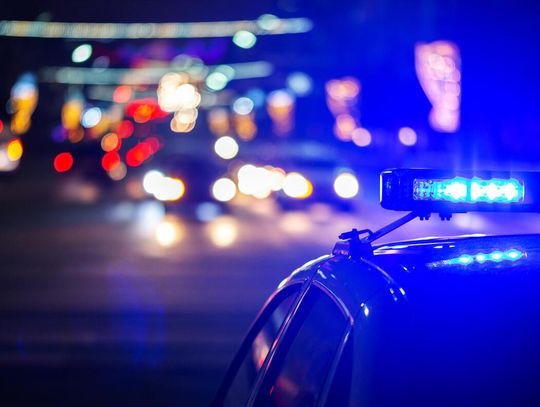 Kobieta z nożami śmiertelnie postrzelona przez policjanta na północnych przedmieściach Kobieta z nożami śmiertelnie postrzelona przez policjanta na północnych przedmieściach