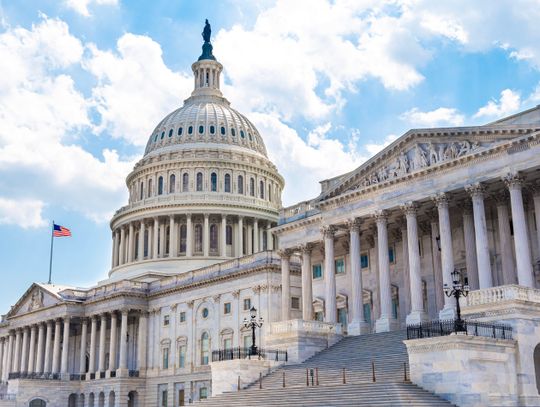 Kongres bliżej zakończenia impasu ws. finansowania rządu