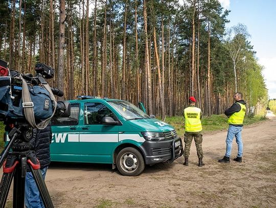 Kujawsko-pomorskie. Szczątki obiektu powietrznego znalazł pod Bydgoszczą klient pensjonatu dla koni