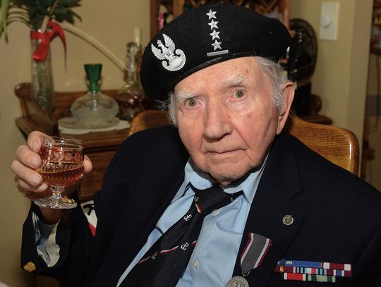 Legendarny Stanisław Stawski obchodził 102 urodziny w Chicago w gronie rodziny i przyjaciół