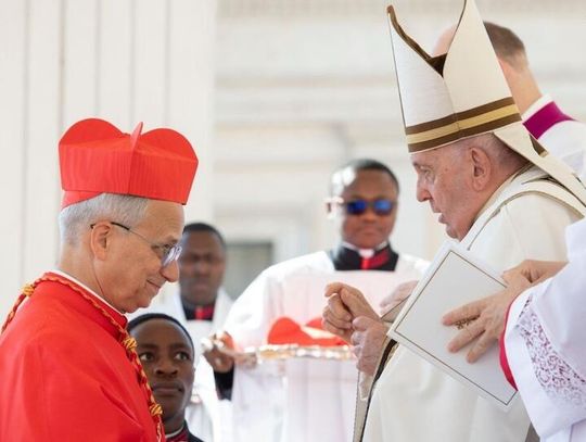 Leon XIV w rocznicę śmierci Franciszka: dał wiele Kościołowi swoim życiem