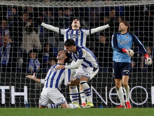 Liga hiszpańska - Barcelona przegrała z Realem Sociedad, Lewandowski grał przez pół godziny