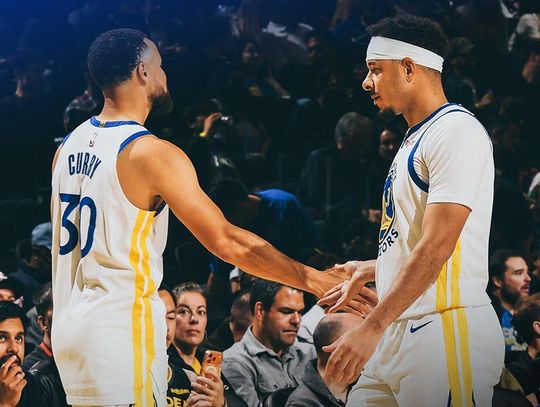 Liga NBA - powrót Curry'ego nie pomógł Warriors