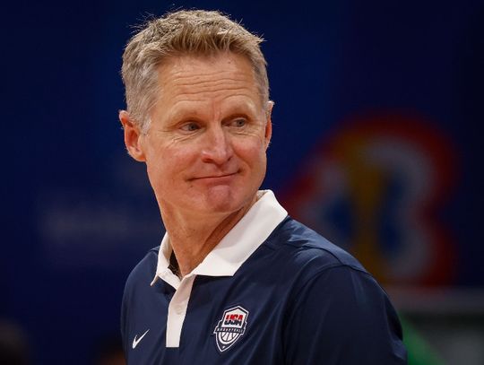 Liga NBA - trener Kerr z rekordowym kontraktem