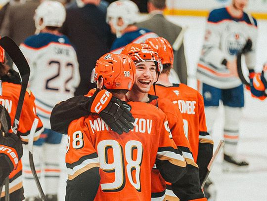 Liga NHL - awans Ducks i Wild