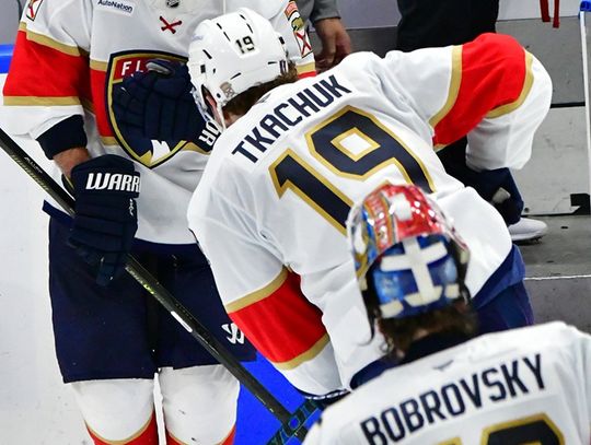 Liga NHL - awans Panthers i Capitals, Jets o krok od drugiej rundy