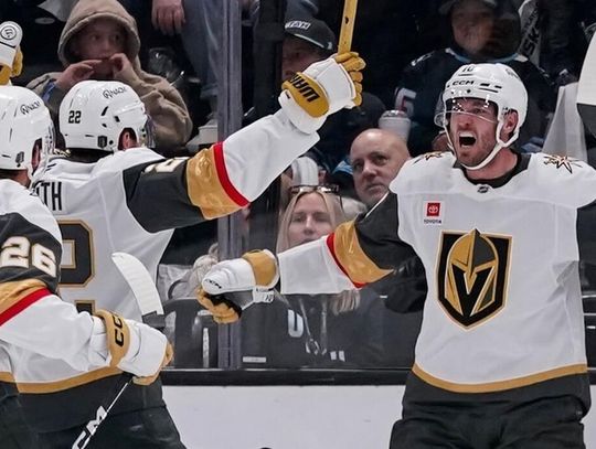 Liga NHL - awans Sabres i Golden Knights