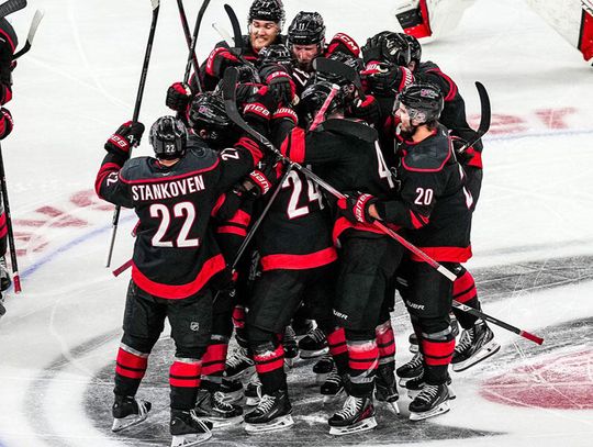 Liga NHL - Hurricanes wyrównali stan finału