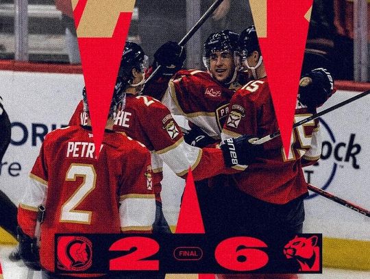 Liga NHL - obrońcy tytułu wciąż niepokonani