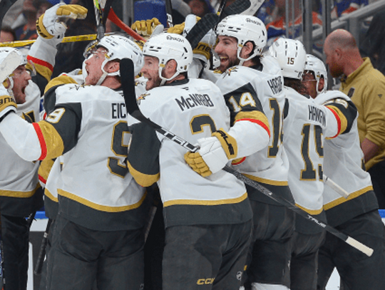 Liga NHL - siedem goli w Edmonton, wygrane Golden Knights i Hurricanes
