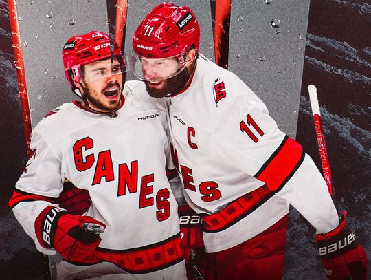 Liga NHL - pierwsza porażka Panthers