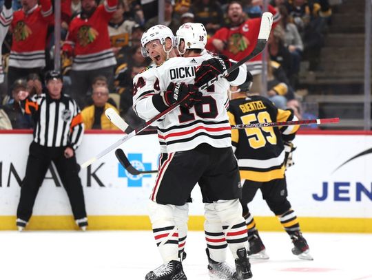 Liga NHL - zwycięstwo Blackhawks na inaugurację sezonu