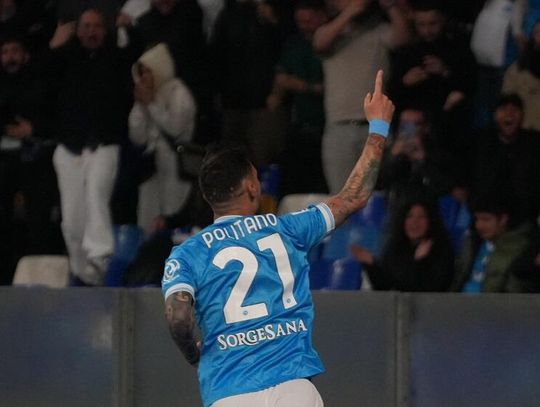 Liga włoska - Napoli pokonało AC Milan i jest wiceliderem Liga włoska - Napoli pokonało AC Milan i jest wiceliderem