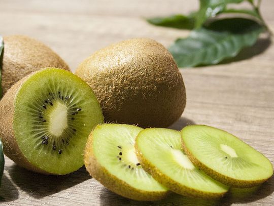 Listeria w niektórych ekologicznych owocach kiwi