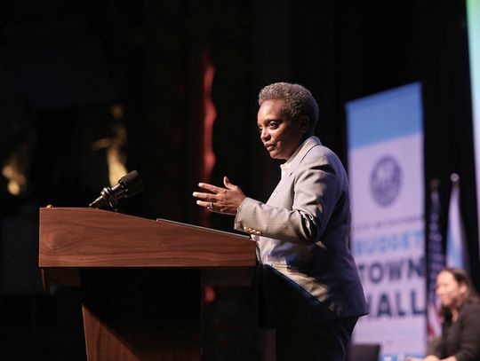 Lori Lightfoot spotkała się z mieszkańcami Homan Square