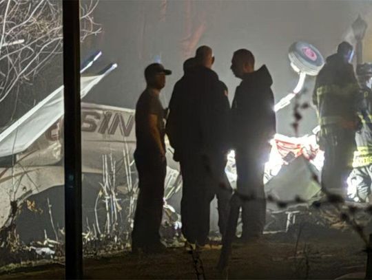 Mały samolot rozbił się w okolicy Deerfield, zginął pilot (WIDEO)