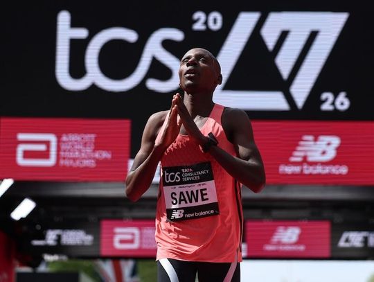 Maraton w Londynie - Kenijczyk Sawe jako pierwszy pokonał granicę dwóch godzin