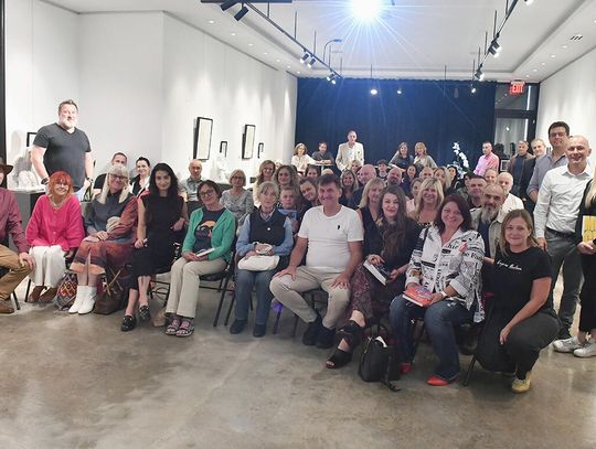 Marek Kamiński w Chicago – spotkanie z Polonią w Dwell Studio