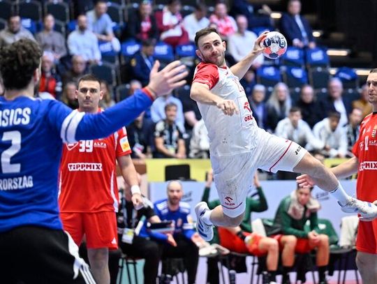 ME piłkarzy ręcznych - Polacy przegrali z Węgrami w swoim meczu otwarcia (wyniki)