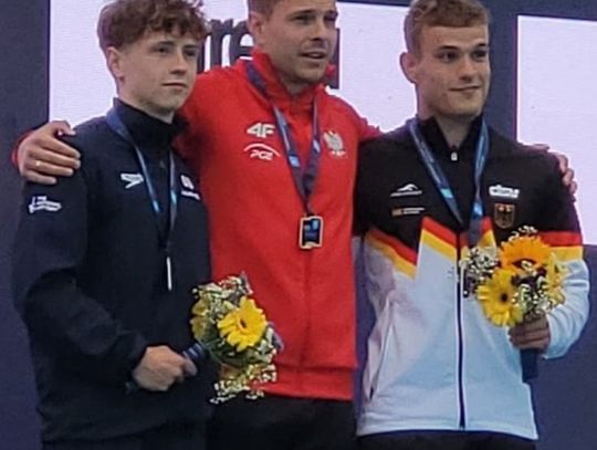 ME w skokach do wody - złoty medal Rzeszutka w skoku z trampoliny 3 m