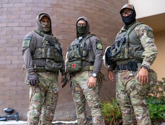 Media: najgorszy scenariusz, to przekształcenie ICE w prywatne siły zbrojne Trumpa Media: najgorszy scenariusz, to przekształcenie ICE w prywatne siły zbrojne Trumpa