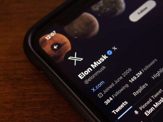 Media: za bilion dolarów Musk mógłby kupić wszystkie domy w dużym mieście