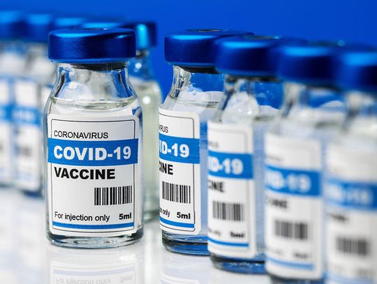 Media: zablokowano publikację raportu ukazującego skuteczność szczepionki na COVID-19