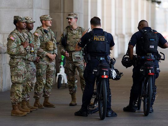 Media: żołnierze Gwardii Narodowej na ulicach Waszyngtonu mogą nosić broń