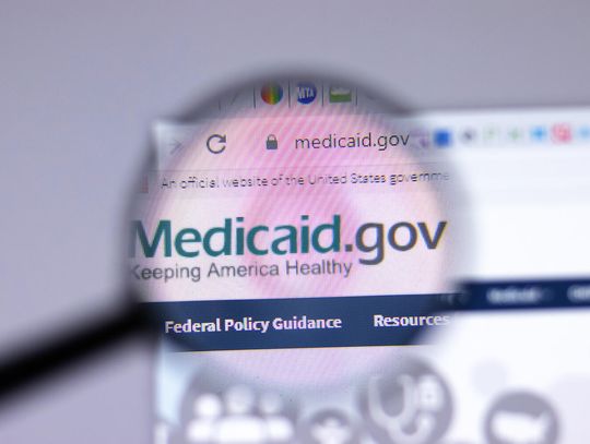 Medicaid jako narzędzie deportacji? Dane imigrantów trafiły do ICE