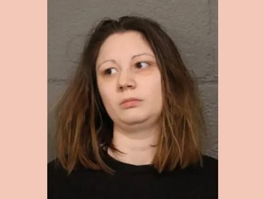 Megan Chladek oskarżona o wysyłanie pornografii nieletniemu